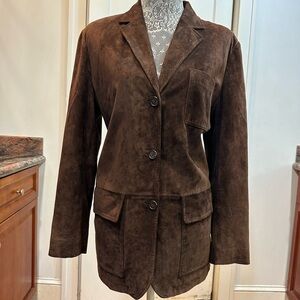 Beautiful brown suede jacket.. Size Medium